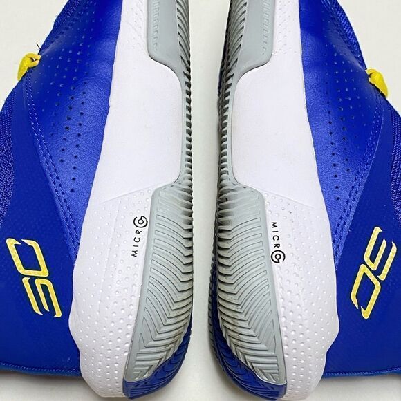 Under Armour Youth Blue SC 3Zero IV Basketball Sneakers Sz 5.5Youth/6.5 Women - Picture 11 of 16